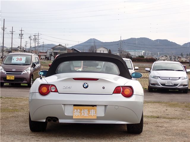 2005 BMW Z4 照片 2