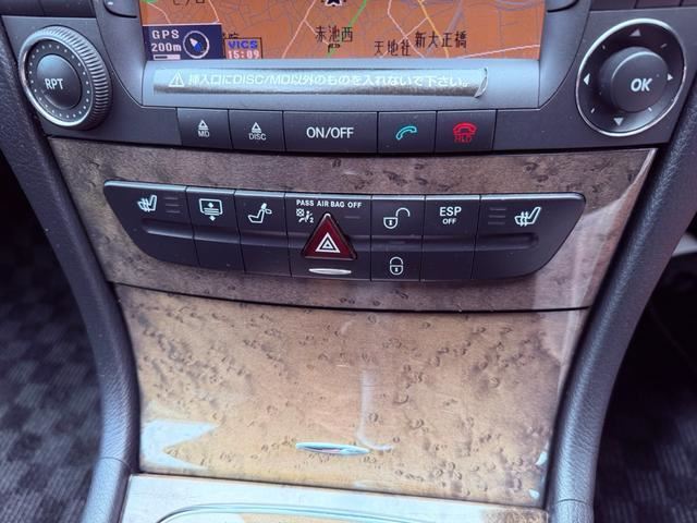 صورة مصغرة 24 لـ 2007 Mercedes-BENZ E-CLASS