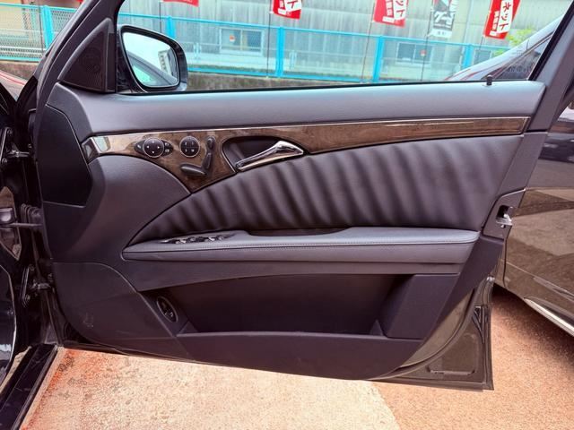 صورة مصغرة 38 لـ 2007 Mercedes-BENZ E-CLASS