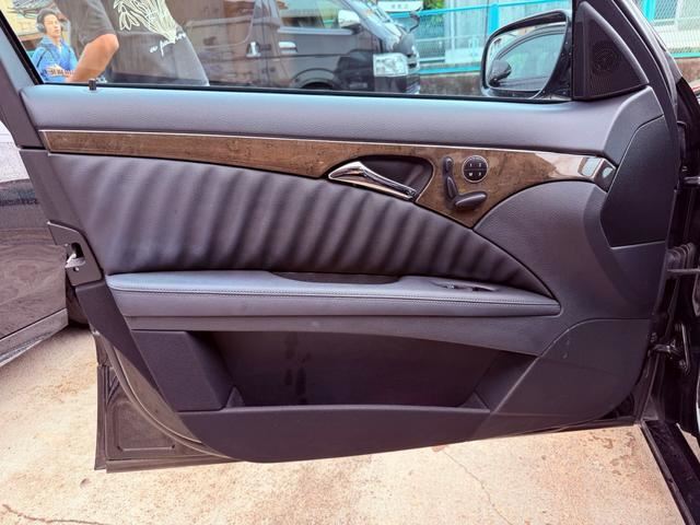 صورة مصغرة 39 لـ 2007 Mercedes-BENZ E-CLASS