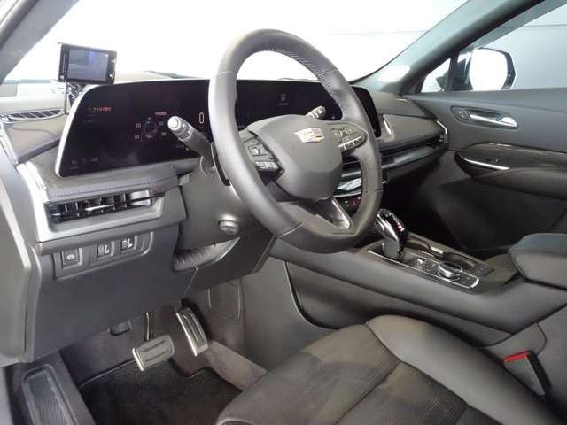 صورة مصغرة 3 لـ 2025 Cadillac XT4