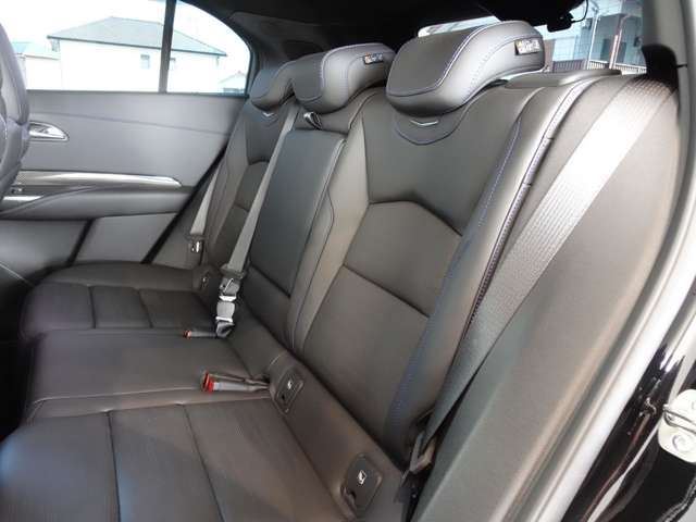 صورة مصغرة 6 لـ 2025 Cadillac XT4