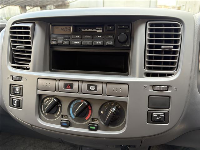 2002 Nissan CARAVAN 缩略图 27