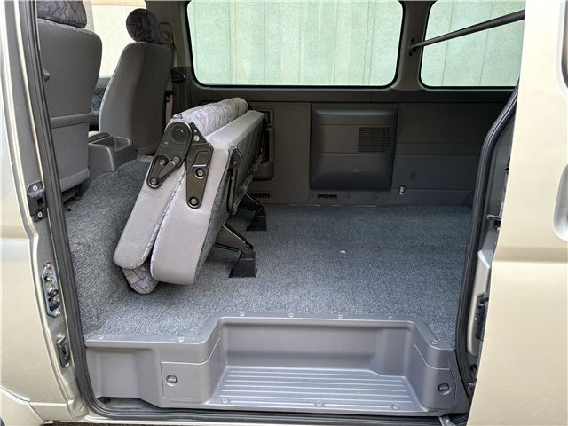 2002 Nissan CARAVAN 缩略图 36