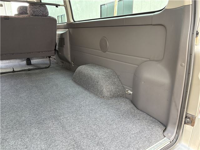 2002 Nissan CARAVAN 缩略图 41