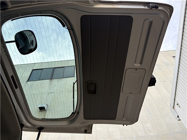 2002 Nissan CARAVAN 缩略图 42