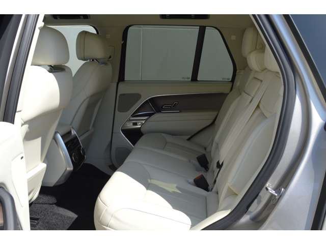 صورة مصغرة 14 لـ 2023 LAND Rover RANGE ROVER