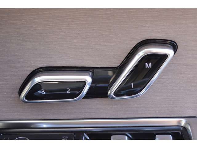 صورة مصغرة 27 لـ 2023 LAND Rover RANGE ROVER
