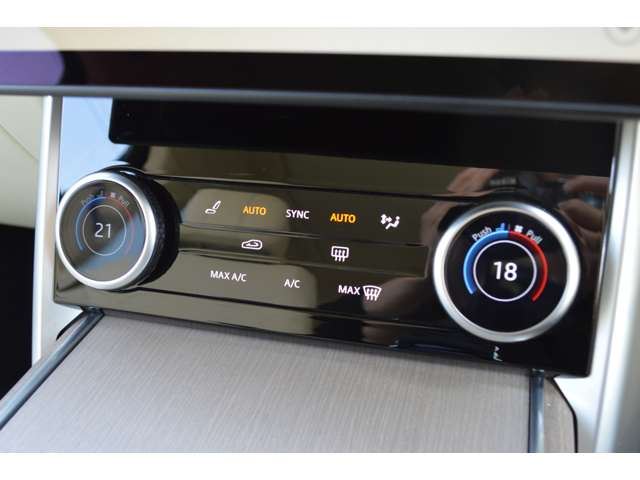 صورة مصغرة 29 لـ 2023 LAND Rover RANGE ROVER