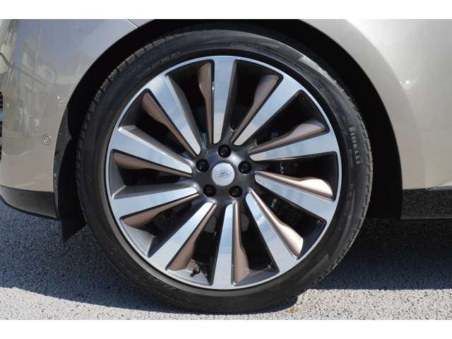 صورة مصغرة 9 لـ 2023 LAND Rover RANGE ROVER