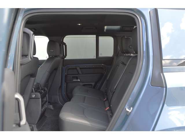 صورة مصغرة 11 لـ 2025 LAND Rover DEFENDER
