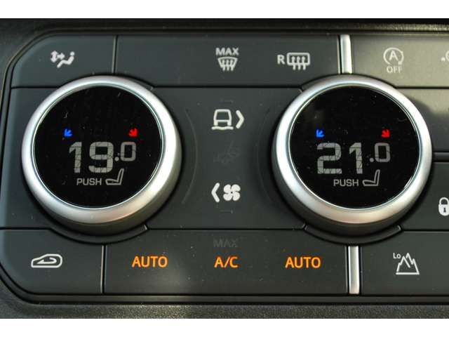 صورة مصغرة 27 لـ 2025 LAND Rover DEFENDER