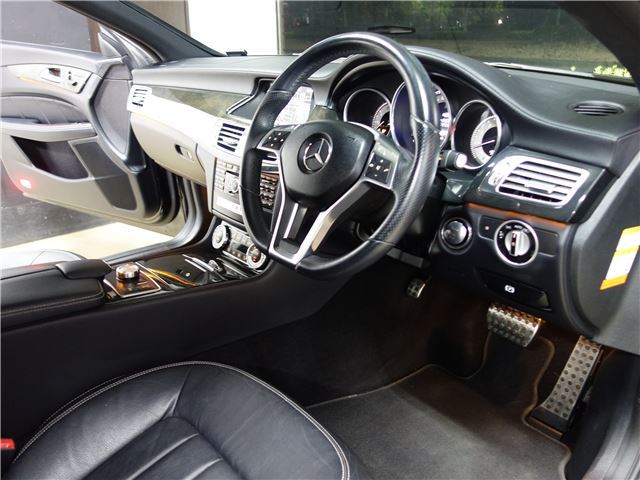 2011 Mercedes-BENZ CLS — миниатюра 14