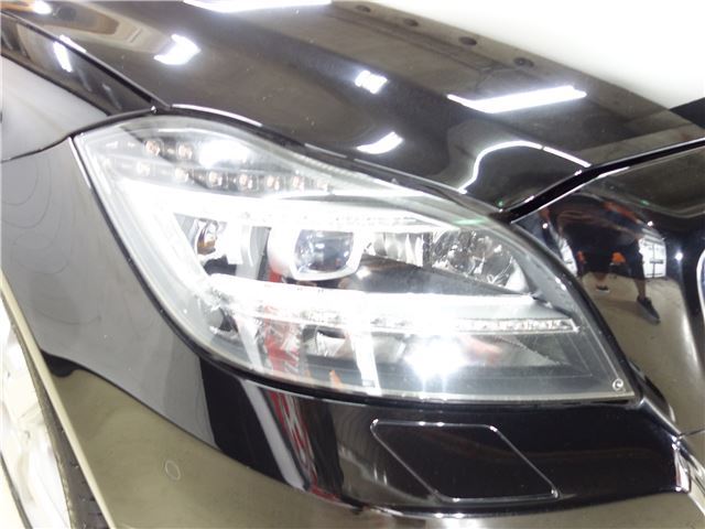 2011 Mercedes-BENZ CLS — миниатюра 9