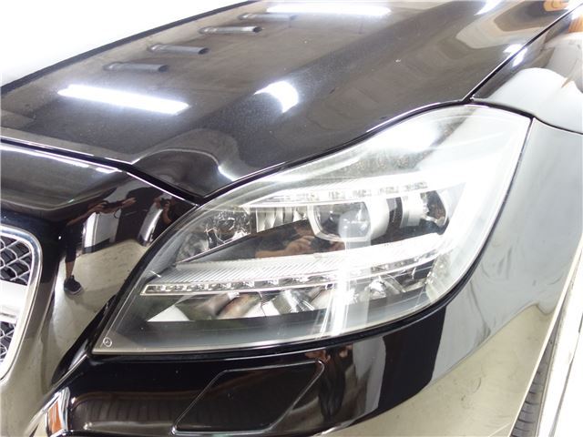 2011 Mercedes-BENZ CLS — миниатюра 8