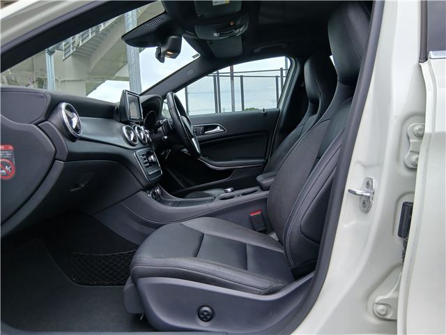2014 Mercedes-BENZ GLA — миниатюра 36
