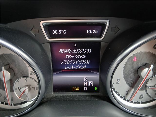 2014 Mercedes-BENZ GLA — миниатюра 48
