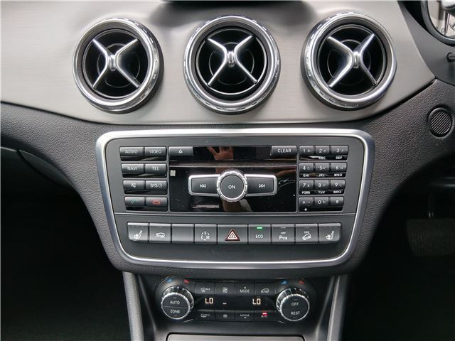 2014 Mercedes-BENZ GLA — миниатюра 49