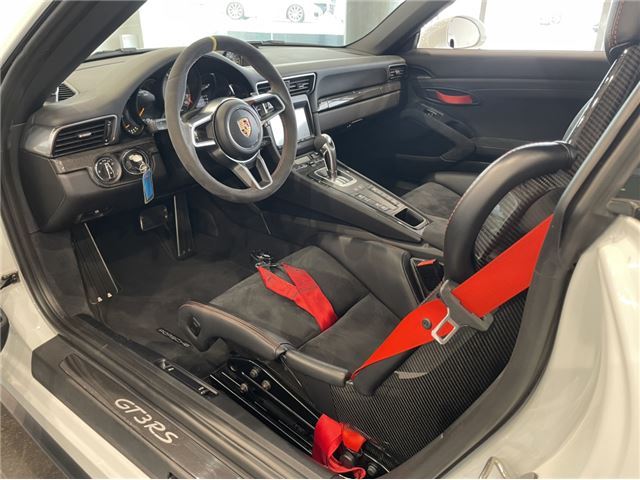2016 Porsche 911 — миниатюра 3