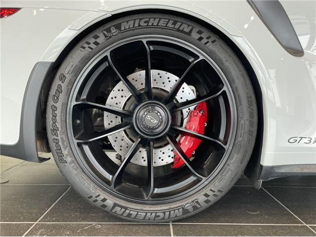 2016 Porsche 911 — миниатюра 16