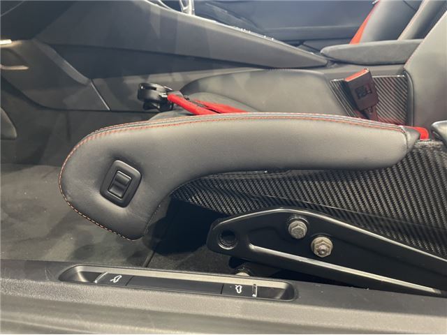 2016 Porsche 911 — миниатюра 21