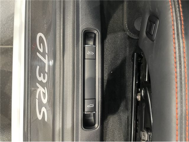2016 Porsche 911 — миниатюра 22