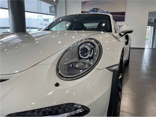 2016 Porsche 911 — миниатюра 8