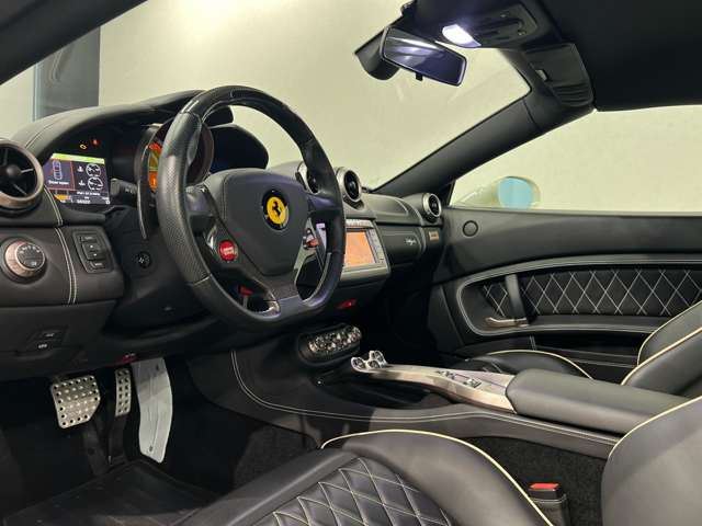 2011 Ferrari CALIFORNIA 缩略图 21