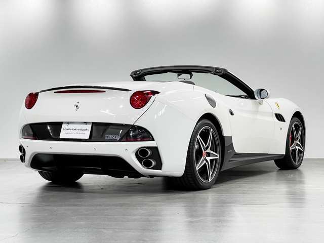 2011 Ferrari CALIFORNIA 缩略图 10