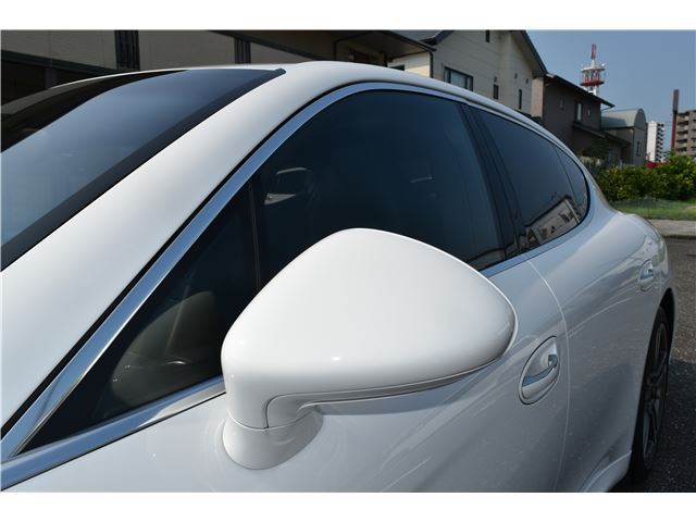 2011 Porsche PANAMERA 缩略图 18