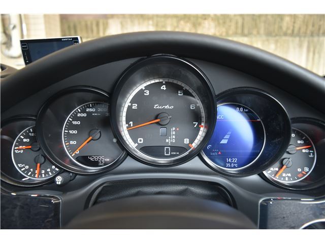 2011 Porsche PANAMERA 缩略图 24
