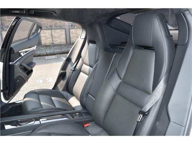 2011 Porsche PANAMERA 缩略图 36
