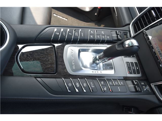 2011 Porsche PANAMERA 缩略图 51