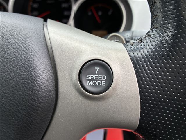 صورة مصغرة 12 لـ 2004 Honda FIT