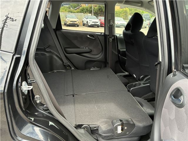 صورة مصغرة 33 لـ 2004 Honda FIT