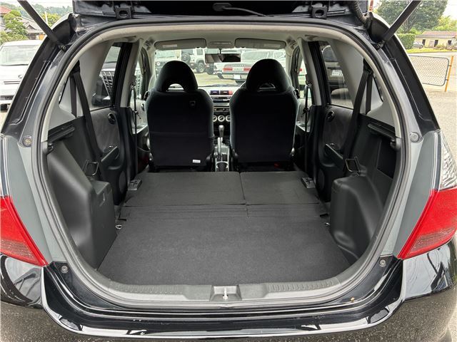 صورة مصغرة 35 لـ 2004 Honda FIT