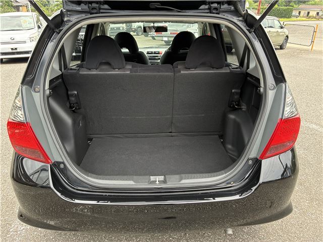 صورة مصغرة 43 لـ 2004 Honda FIT