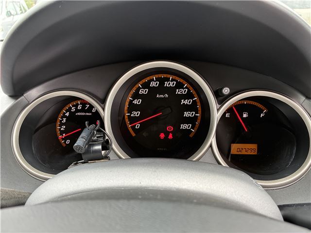 2004 Honda FIT 照片 10