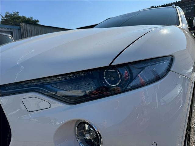 2016 Maserati LEVANTE — миниатюра 15