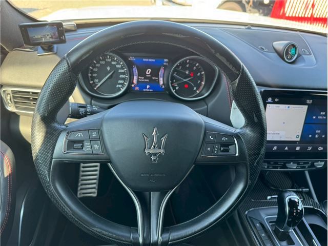 2016 Maserati LEVANTE — миниатюра 27