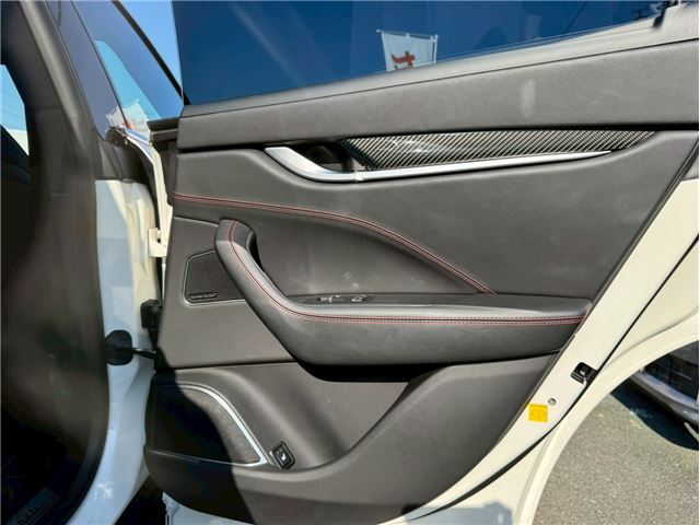 2016 Maserati LEVANTE — миниатюра 56