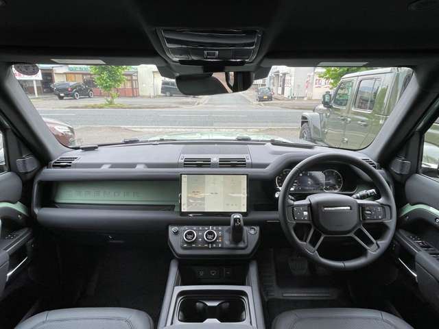 2023 LAND Rover DEFENDER — миниатюра 17