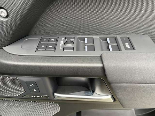 2023 LAND Rover DEFENDER — миниатюра 40