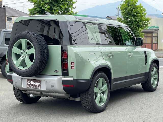 2023 LAND Rover DEFENDER — миниатюра 8