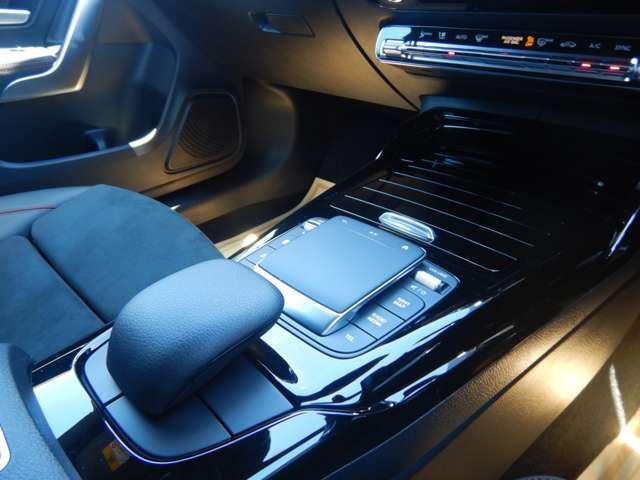 صورة 10 لـ 2023 Mercedes-BENZ CLA-CLASS AMG