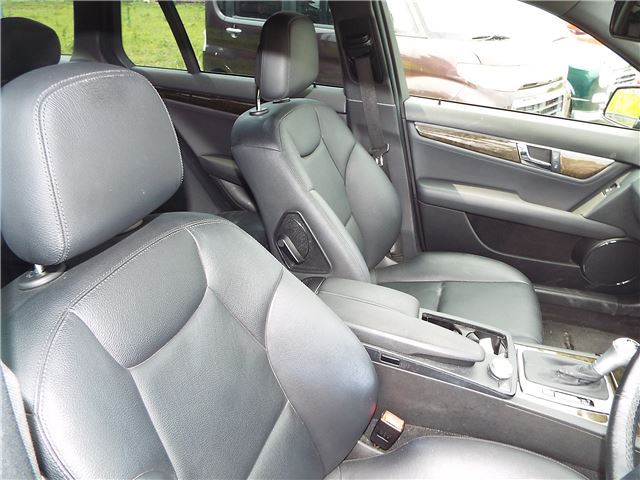 صورة مصغرة 29 لـ 2009 Mercedes-BENZ C-CLASS