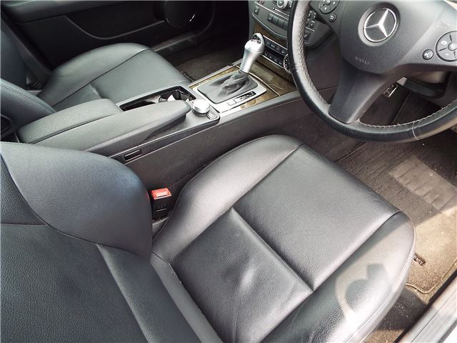 صورة مصغرة 5 لـ 2009 Mercedes-BENZ C-CLASS
