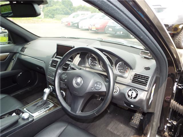 صورة مصغرة 4 لـ 2009 Mercedes-BENZ C-CLASS