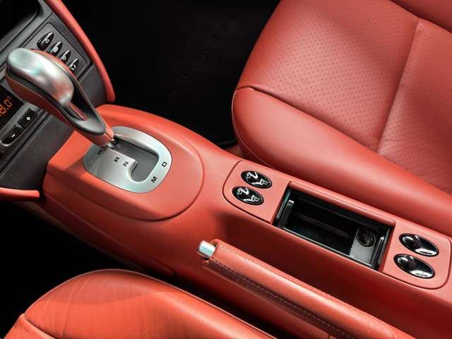 2001 Porsche 911 — миниатюра 20