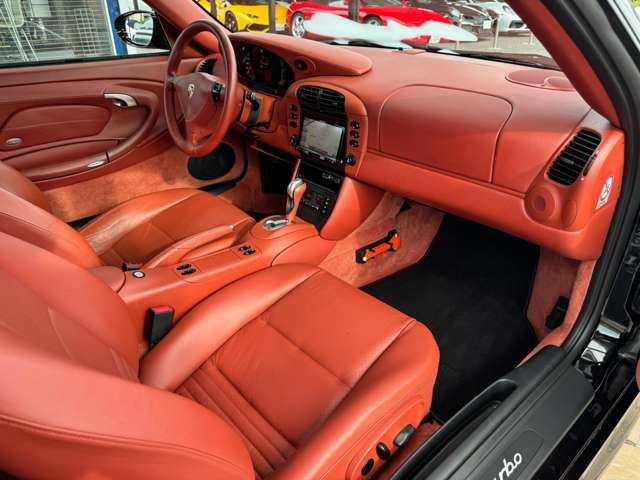 2001 Porsche 911 — миниатюра 24